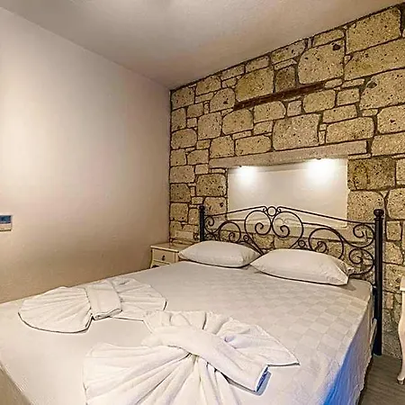 Bademli Hotel 2*